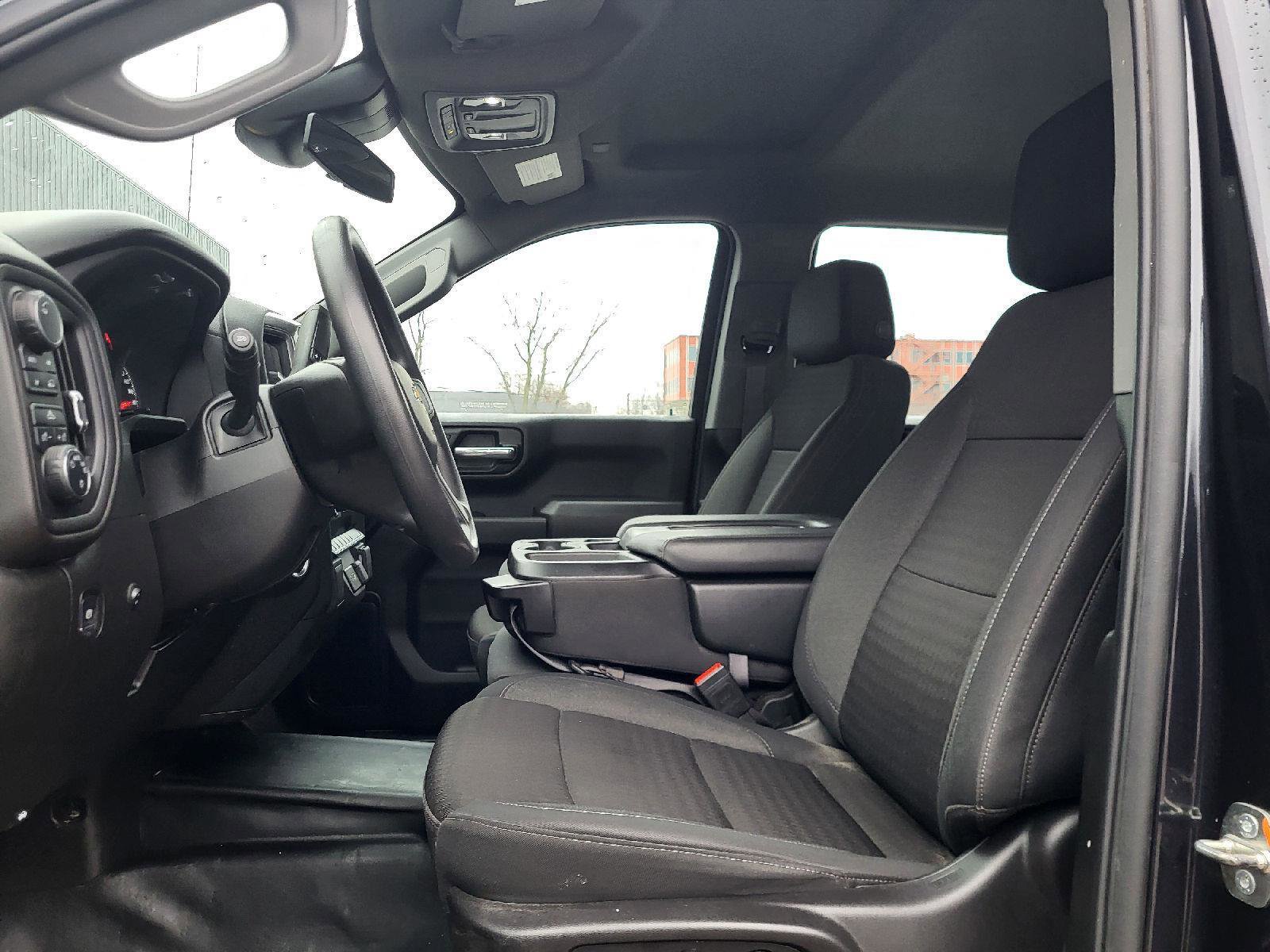 Used 2024 Chevrolet Silverado 1500 W/T w/ WT Fleet Convenience Package image 9