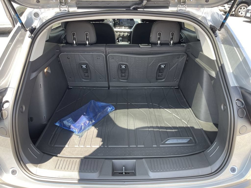 New 2026 Chevrolet Trax LS w/ LS Convenience Package FWD image 22