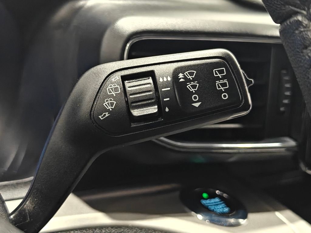 Used 2021 Ford Explorer XLT w/ Equipment Group 202A image 53