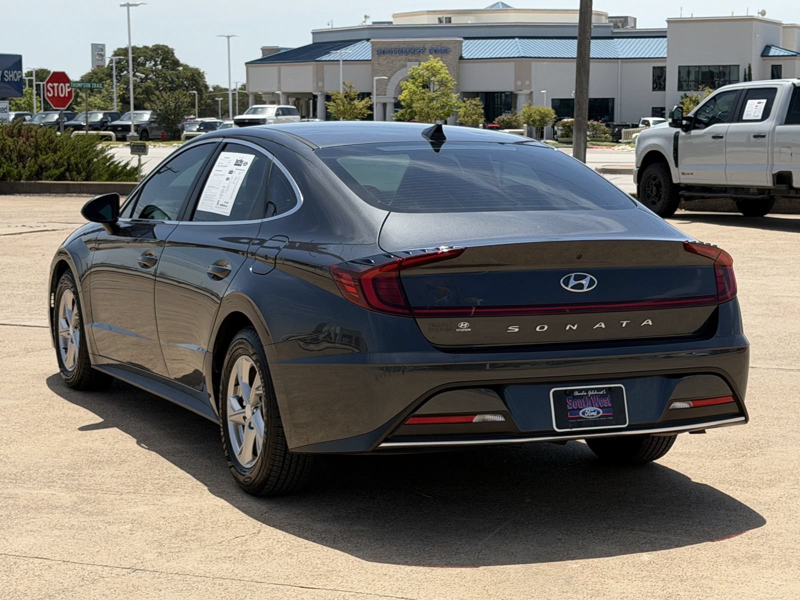 Used 2022 Hyundai Sonata SE FWD image 6
