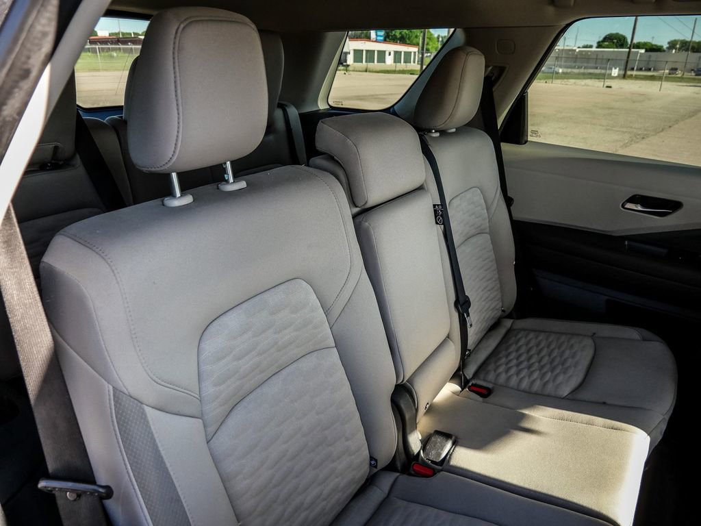 Used 2022 Nissan Pathfinder SV FWD image 37