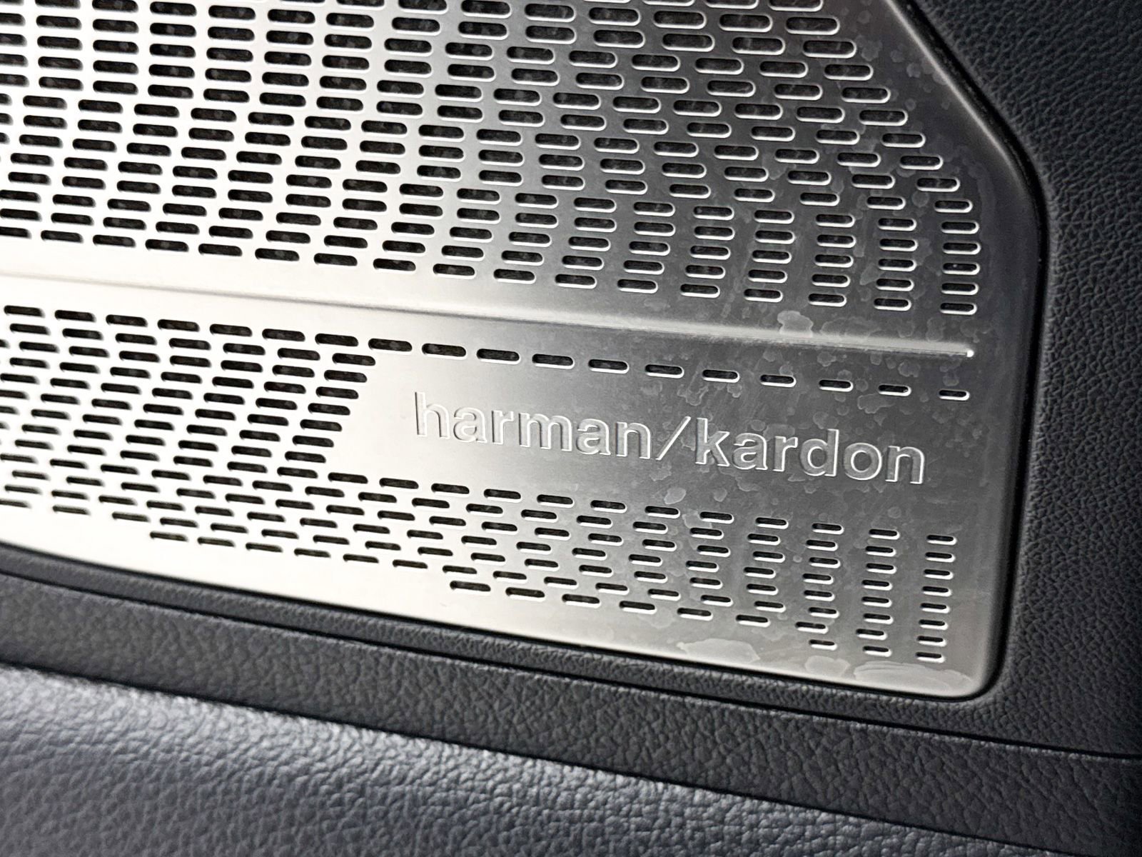 Used 2023 Hyundai Palisade Calligraphy image 7