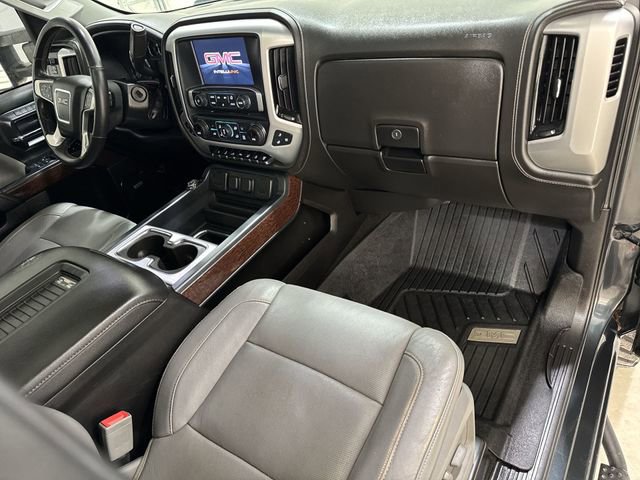Used 2018 GMC Sierra 2500 SLT w/ Duramax Plus Package image 28