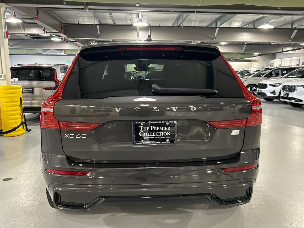 Certified 2023 Volvo XC60 T8 Ultimate w/ Climate Package image 3