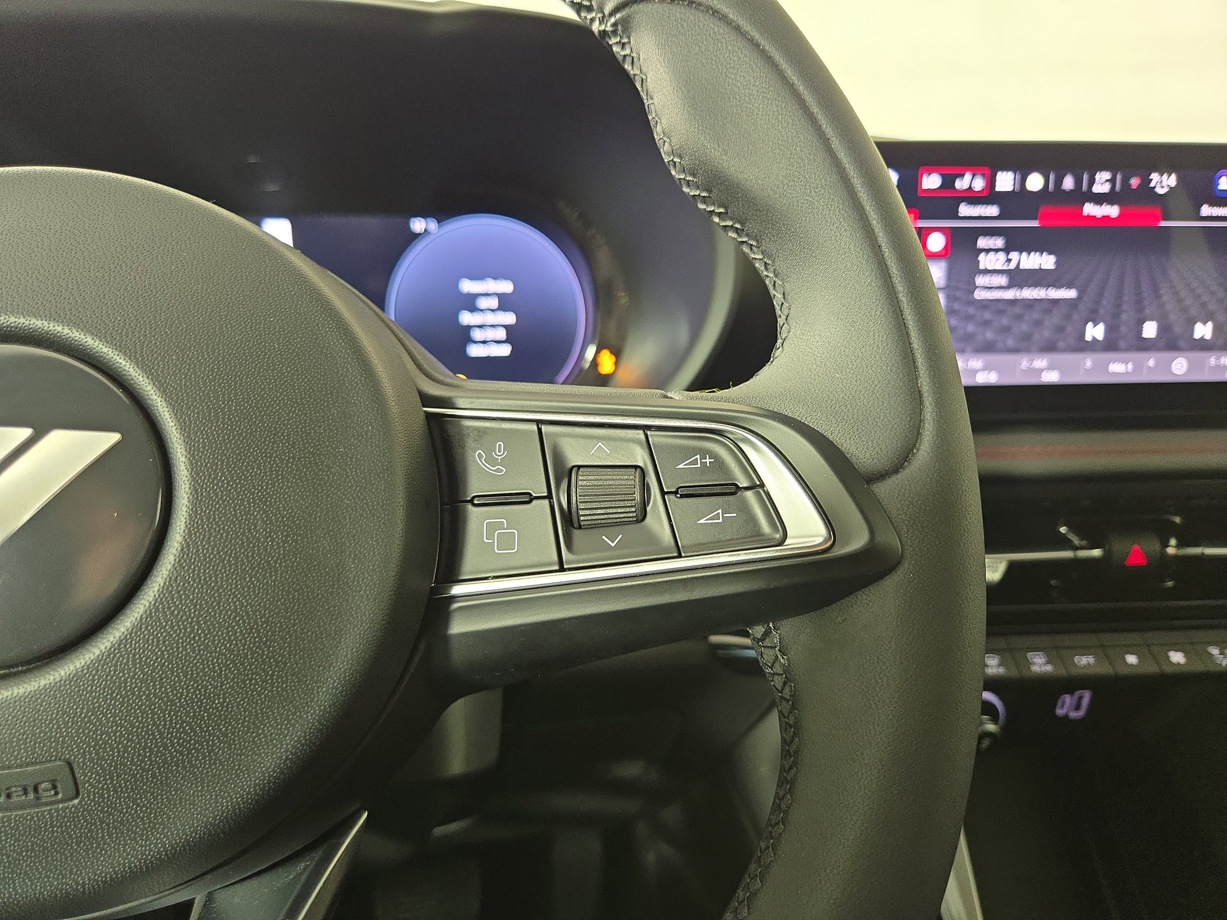 Certified 2024 Dodge Hornet GT w/ Cold Weather Group image 17