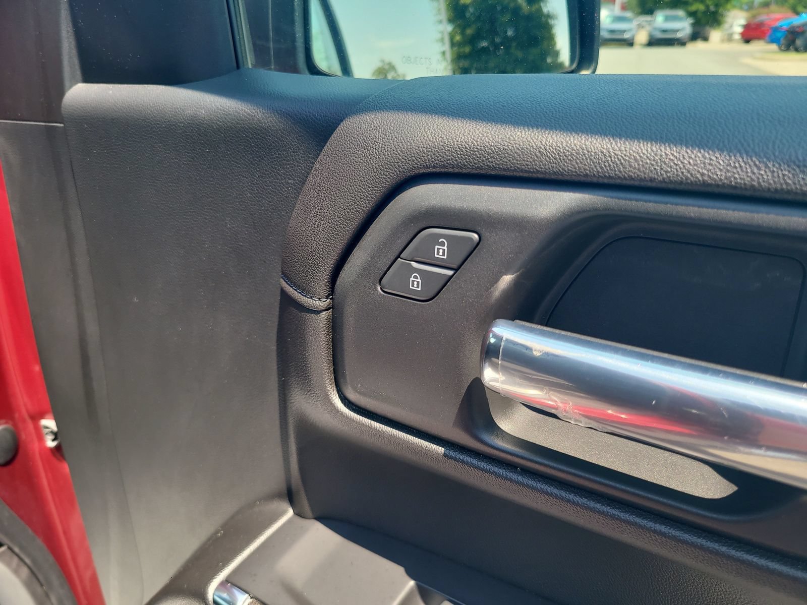 Used 2019 Chevrolet Silverado 1500 LT w/ Texas Edition AWD/4WD image 28