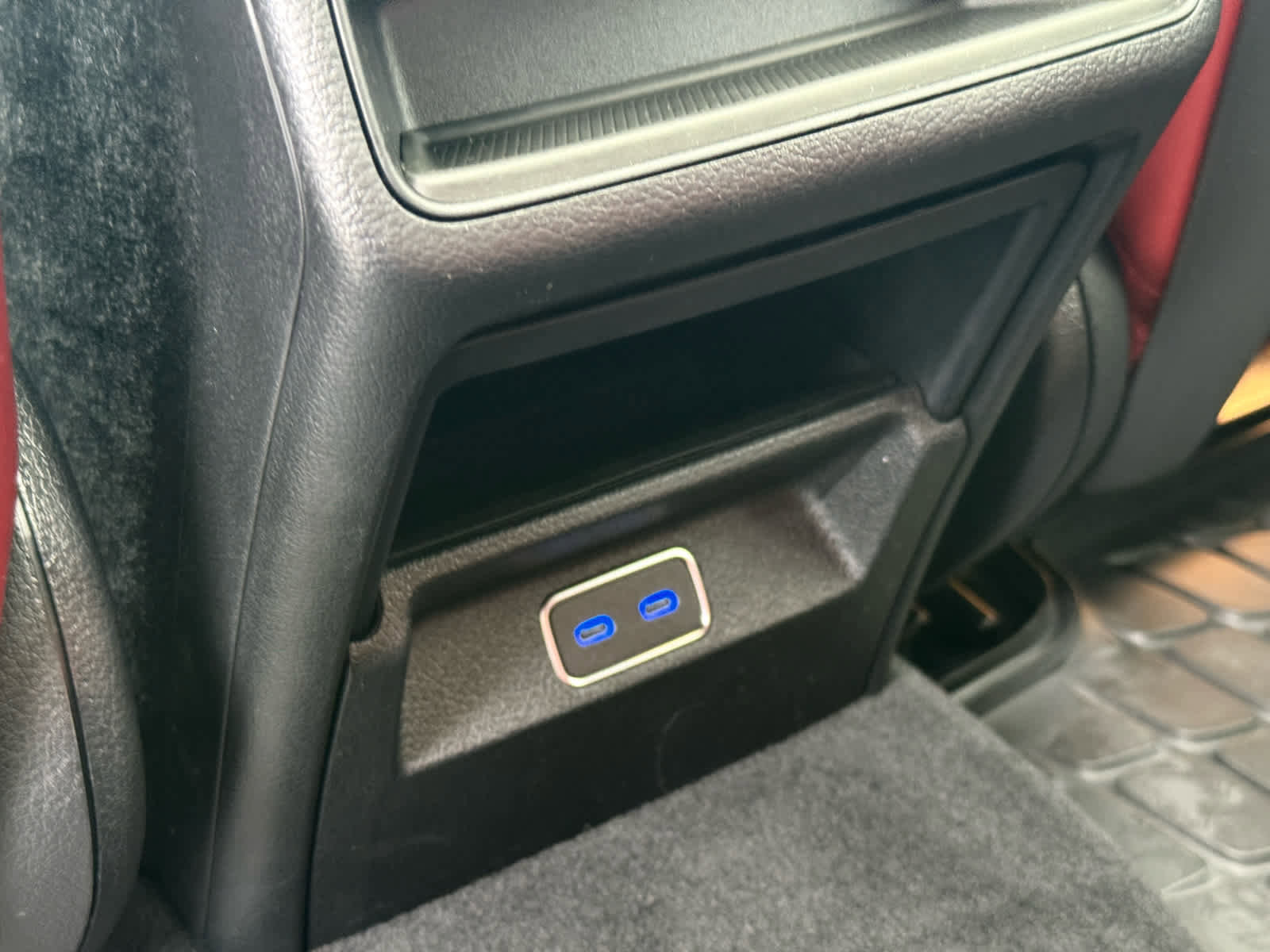 New 2025 Mercedes-Benz GLE 53 AMG 4MATIC Coupe image 32