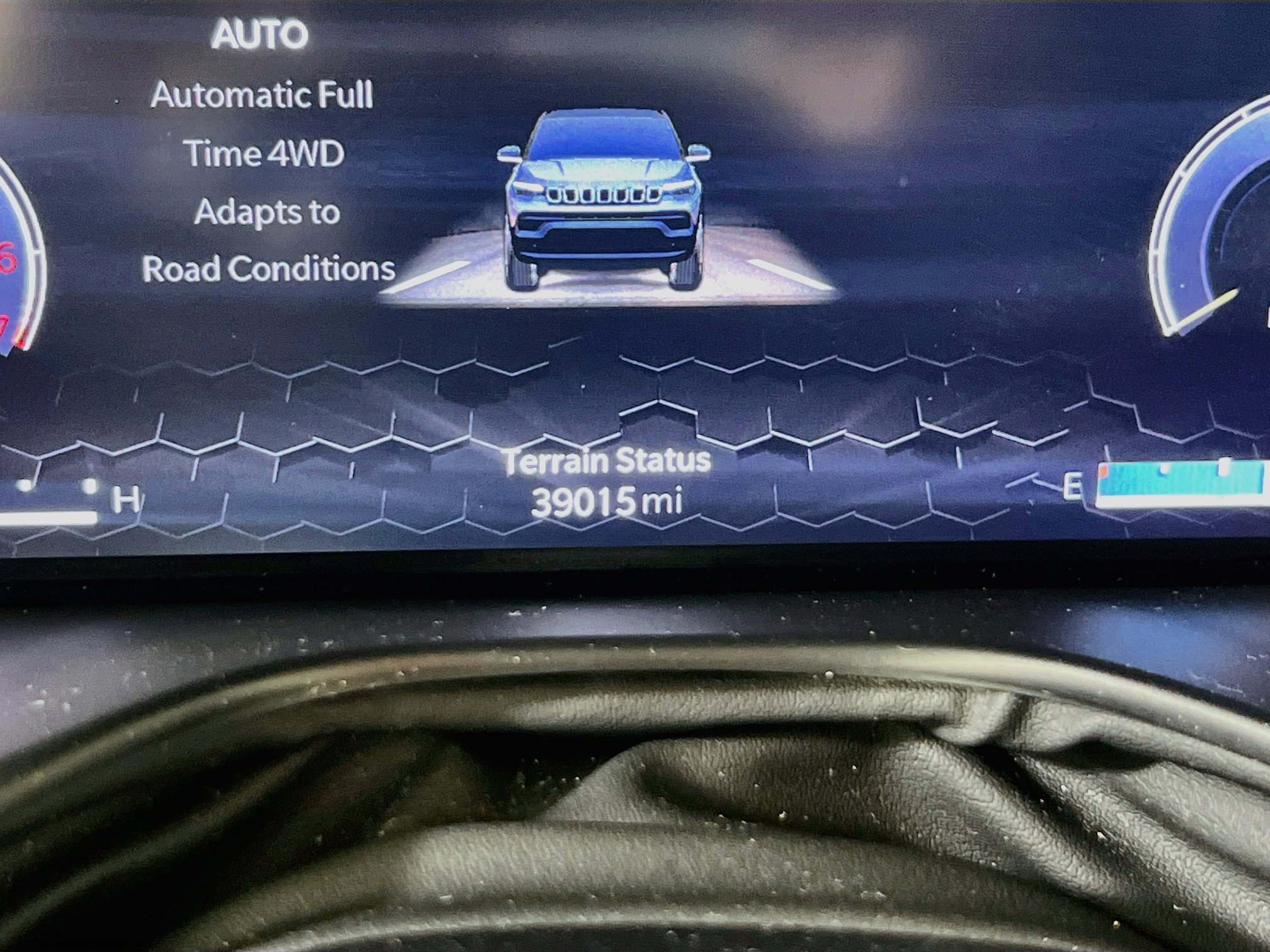 Used 2022 Jeep Compass Trailhawk w/ Trailhawk Elite Group AWD/4WD image 12