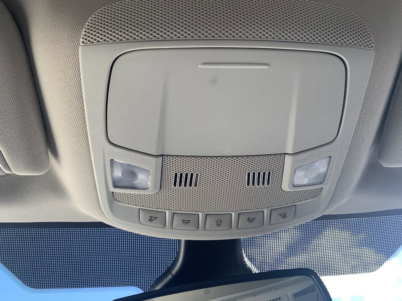 Used 2024 Ford Edge SEL AWD/4WD image 16