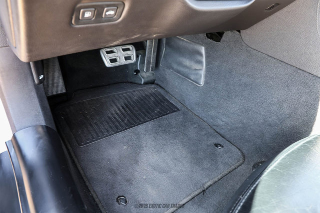 Used 2010 Chevrolet Corvette Coupe w/ 1LT RWD image 34