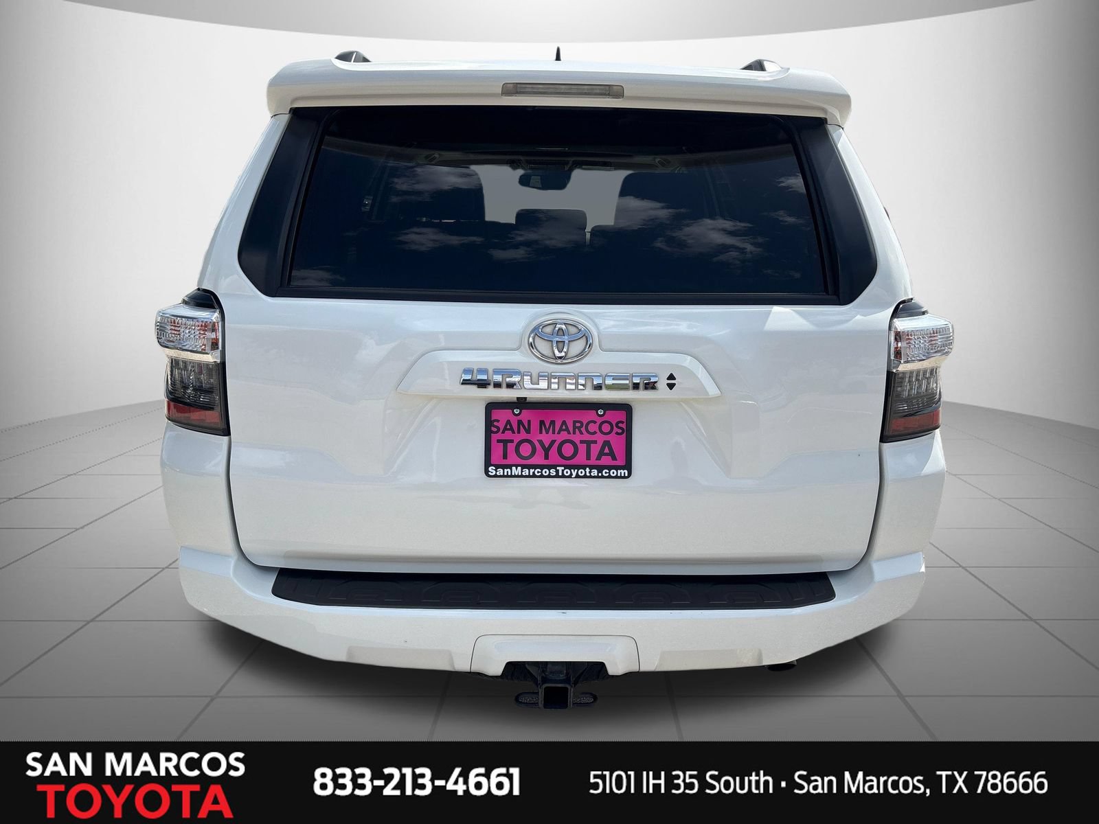 Used 2021 Toyota 4Runner SR5 Premium w/ Moonroof Package RWD image 4
