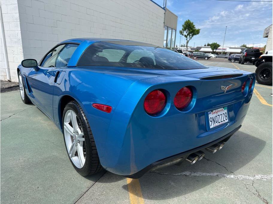 Used 2008 Chevrolet Corvette Coupe w/ Preferred Equipment Group RWD image 8