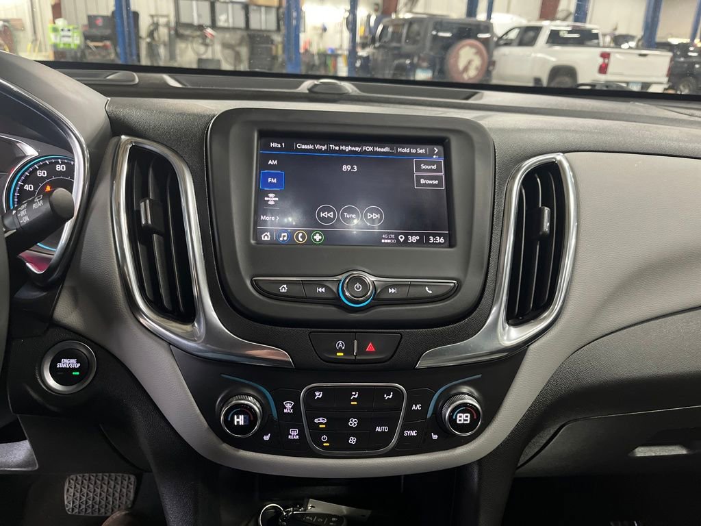 Used 2024 Chevrolet Equinox LT w/ Driver Convenience Package AWD/4WD image 20