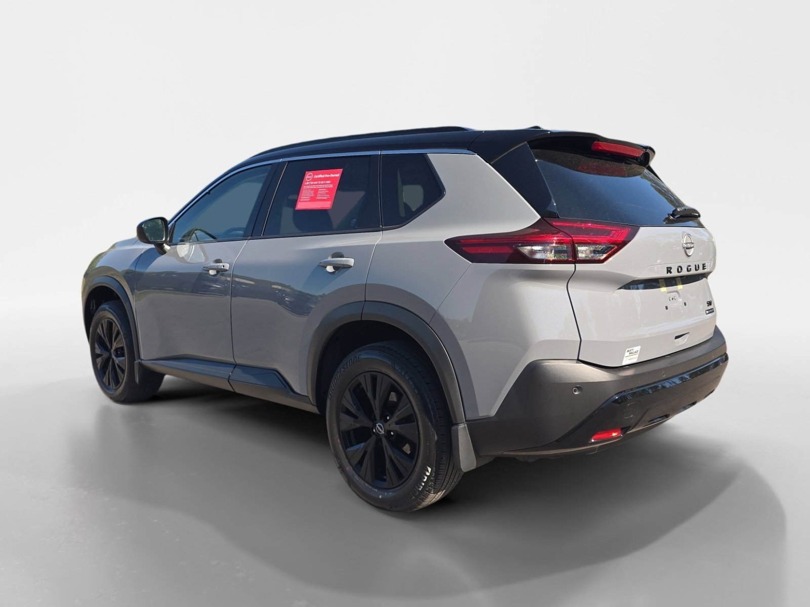 Certified 2023 Nissan Rogue SV w/ SV Premium B Package FWD image 3