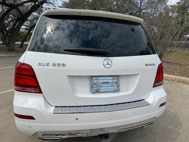 Used 2014 Mercedes-Benz GLK 250 BlueTEC 4MATIC image 12