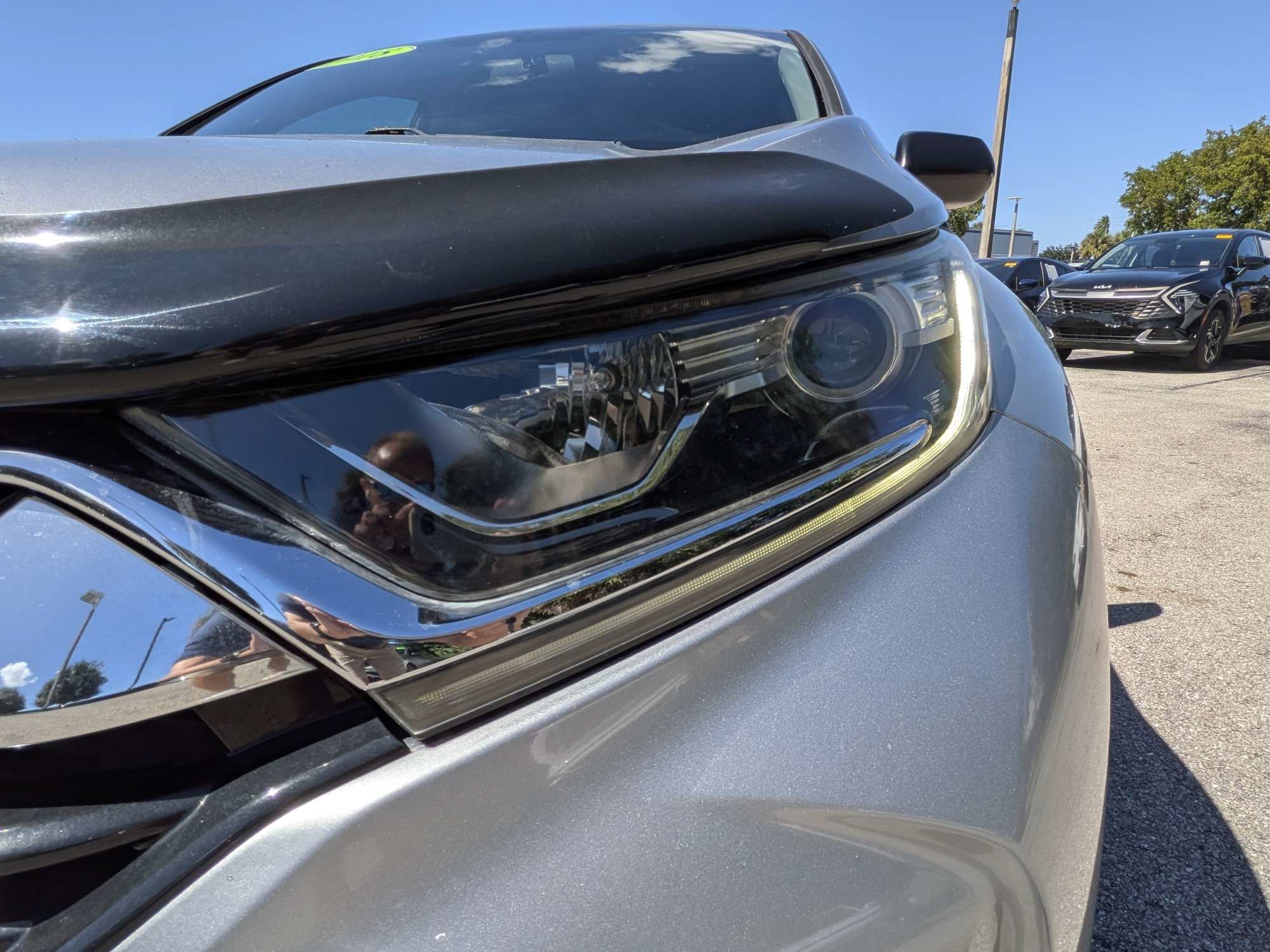 Used 2018 Honda CR-V LX image 9