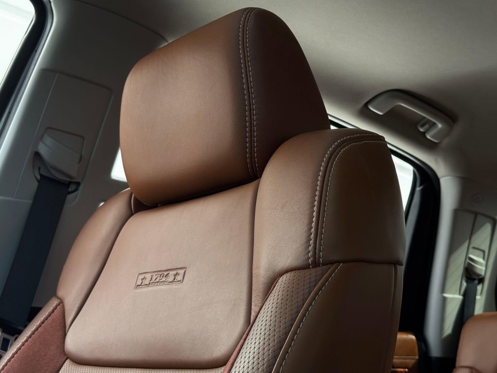 Used 2015 Toyota Tundra 1794 Edition image 40