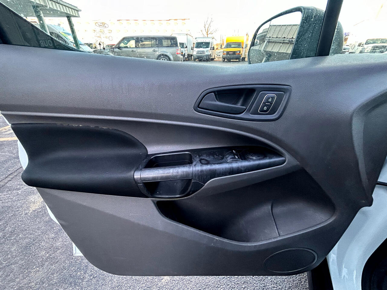 Used 2021 Ford Transit Connect XL image 17