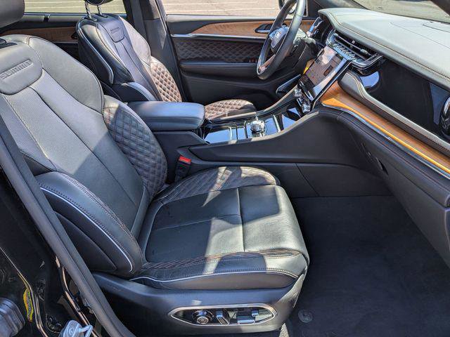 Certified 2024 Jeep Grand Cherokee L Summit AWD/4WD image 27
