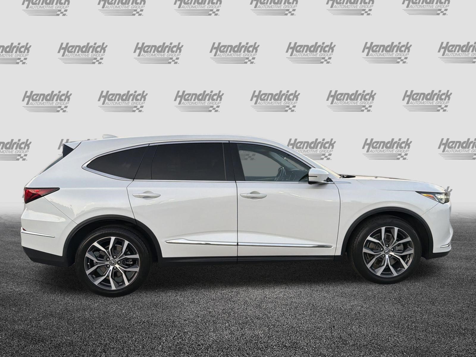Certified 2023 Acura MDX w/ Technology Package FWD image 11