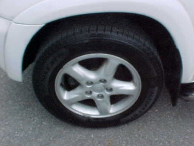 Used 2002 Toyota RAV4 4WD image 5