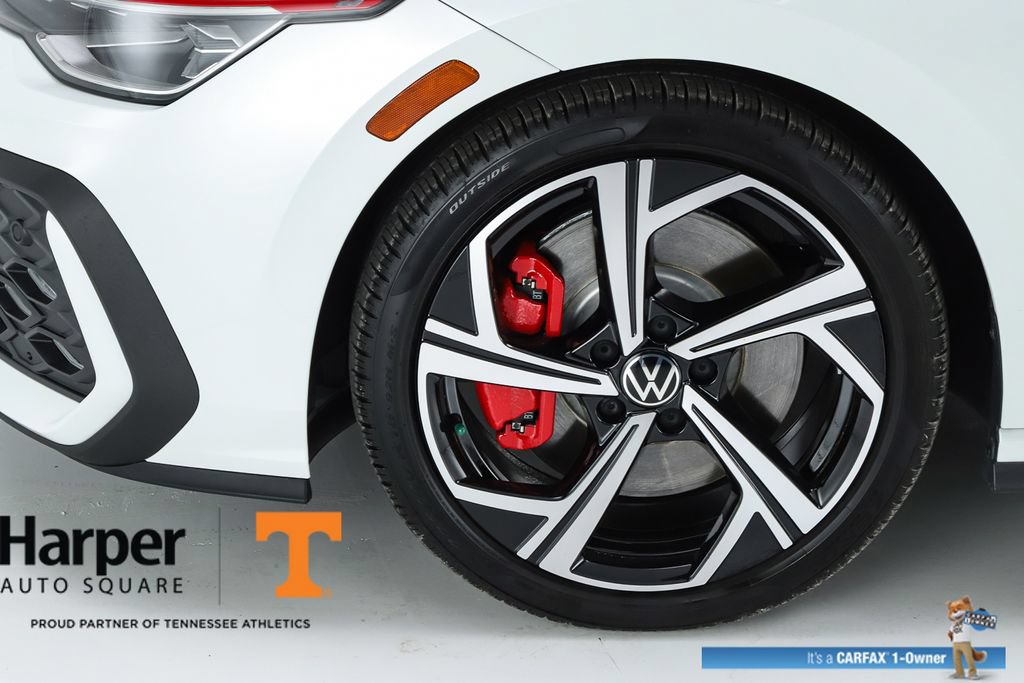 Used 2025 Volkswagen GTI SE FWD image 43