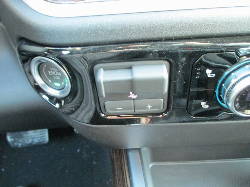 New 2026 GMC Sierra 1500 Elevation image 16