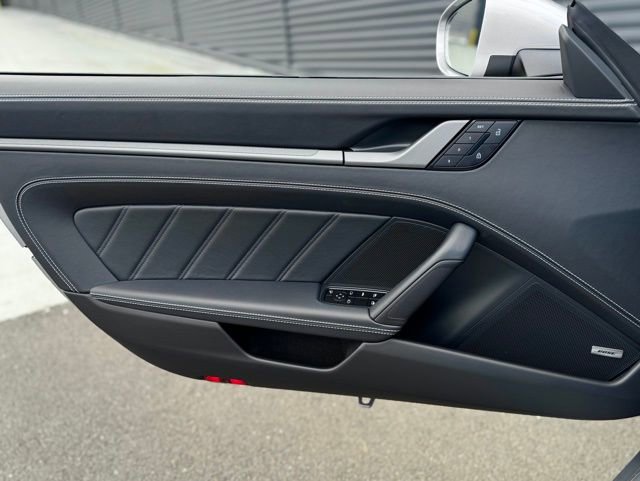 New 2026 Porsche 911 Carrera 4S image 13