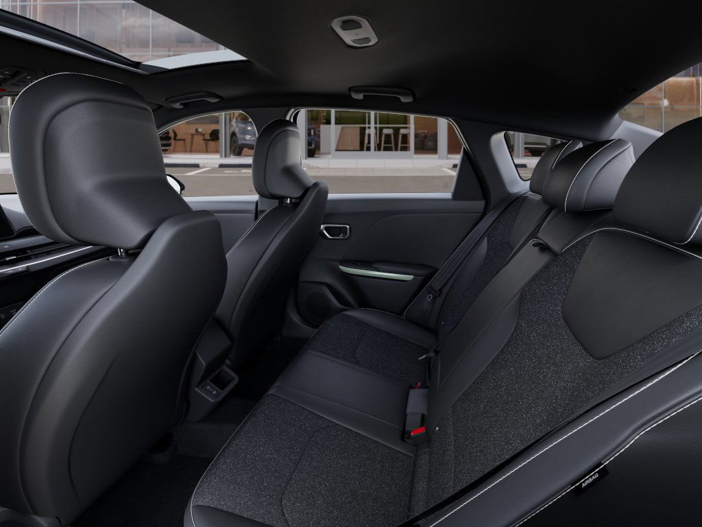 New 2025 Kia K4 GT-Line w/ GT-Line Sunroof Package FWD image 18