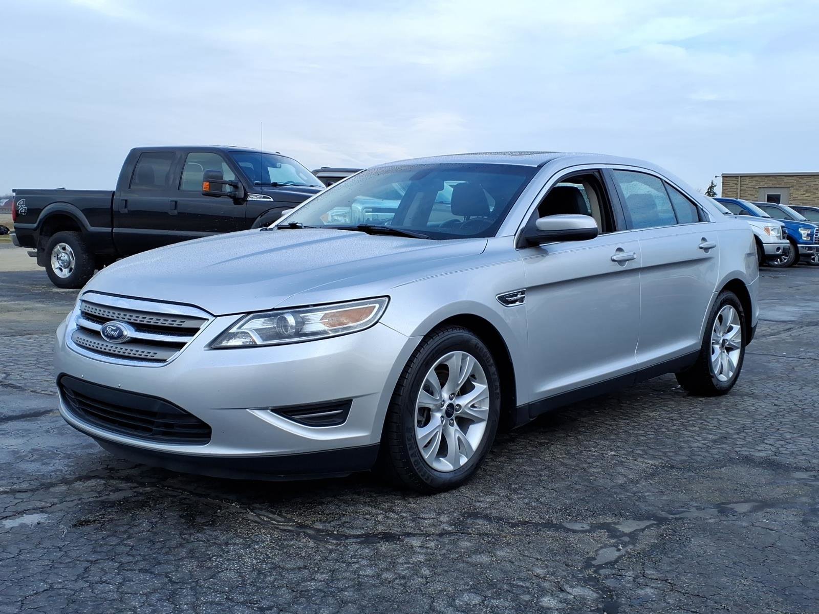 Used 2012 Ford Taurus SEL image 6