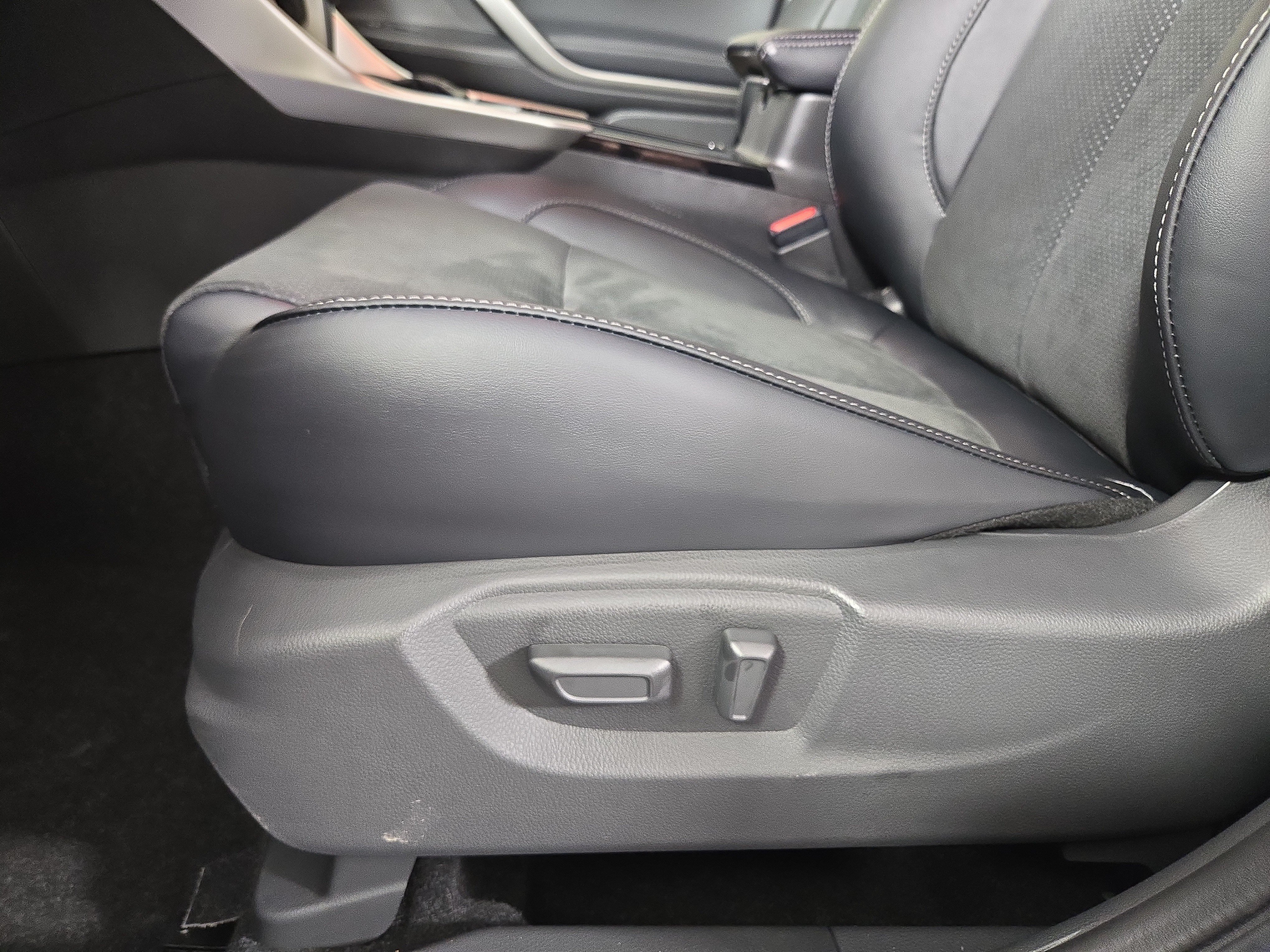 New 2026 Mitsubishi Eclipse Cross SE AWD/4WD image 29