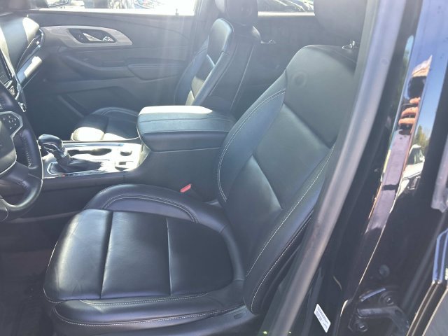 Used 2022 Chevrolet Traverse LT AWD/4WD image 16