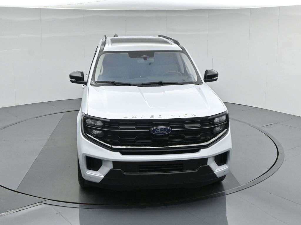 Used 2025 Ford Expedition Active AWD/4WD image 44
