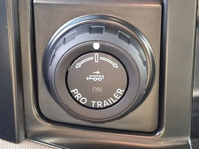 Used 2023 Ford F150 Raptor w/ Raptor Carbon Fibre Package image 29