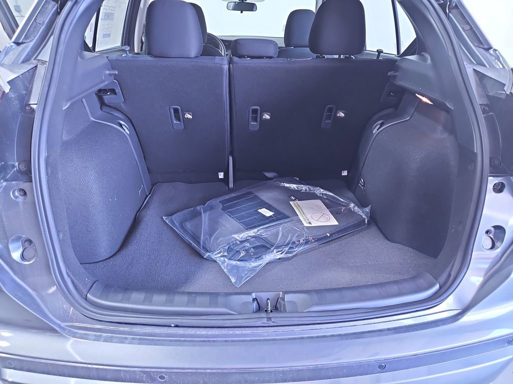 New 2025 Nissan Kicks Play S image 21