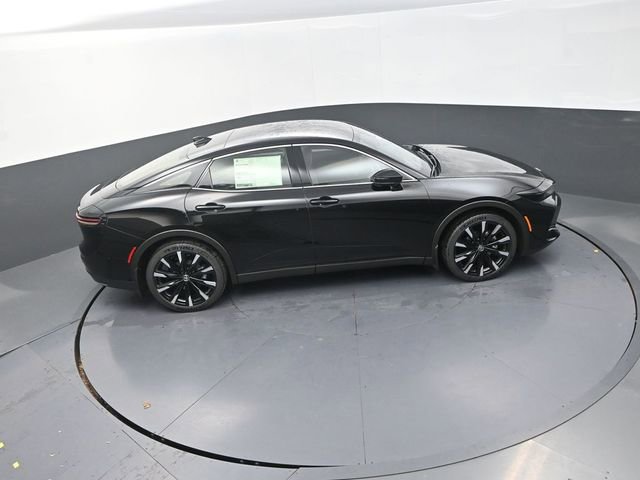 New 2026 Toyota Crown Platinum image 27