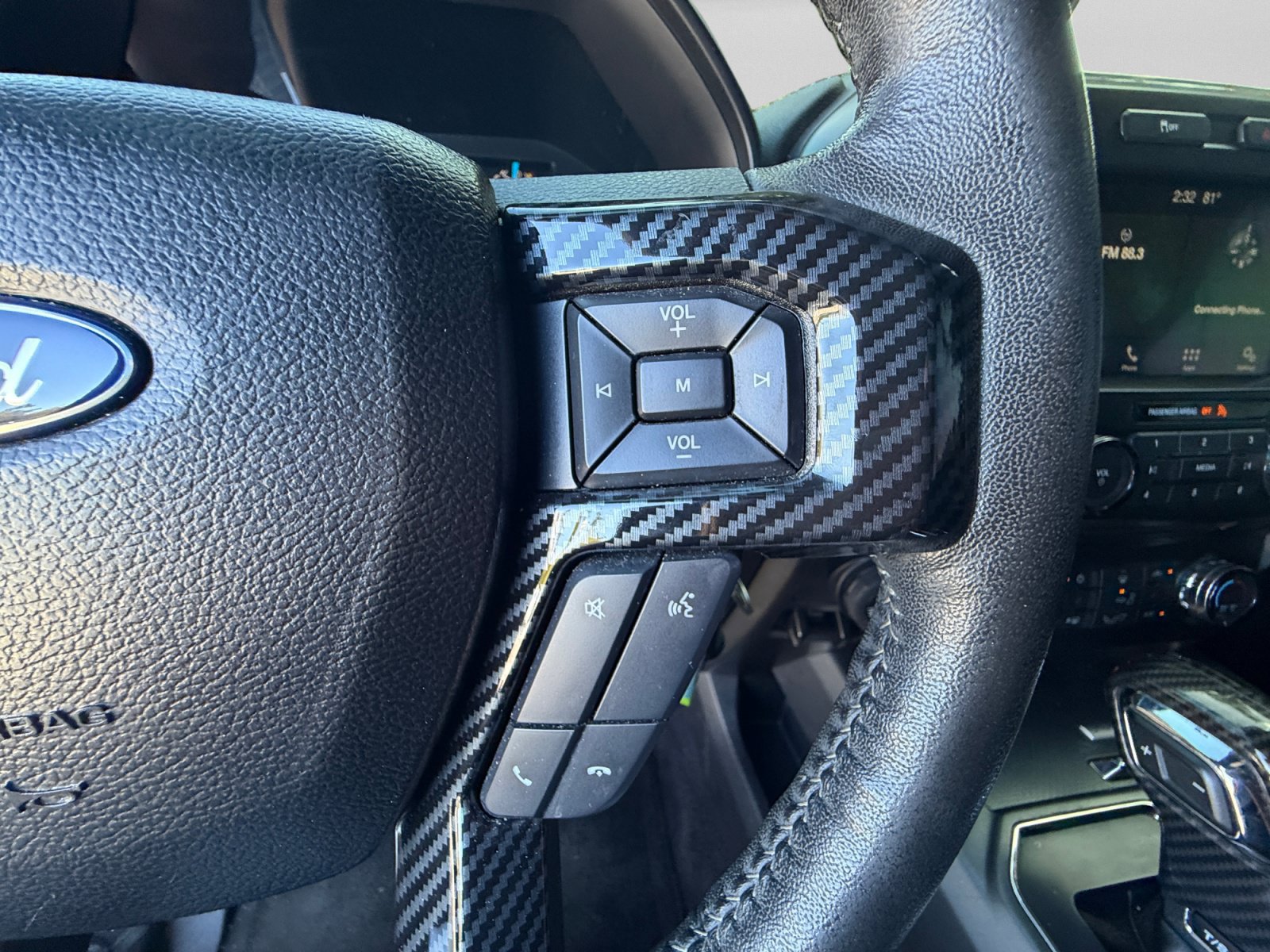 Used 2017 Ford F150 XLT w/ Equipment Group 302A Luxury AWD/4WD image 24