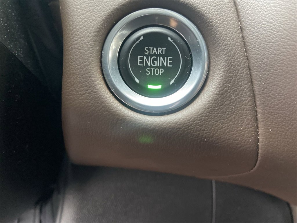 Certified 2022 Chevrolet Tahoe High Country image 17