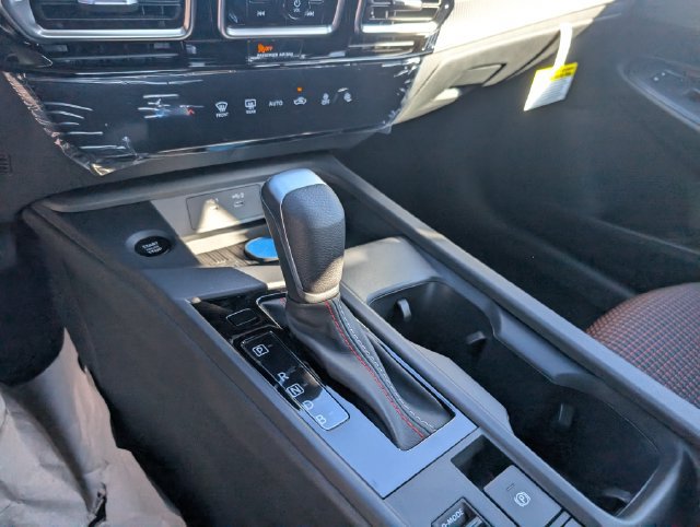 New 2027 Nissan Sentra SR w/ Floor Mat Package FWD image 19