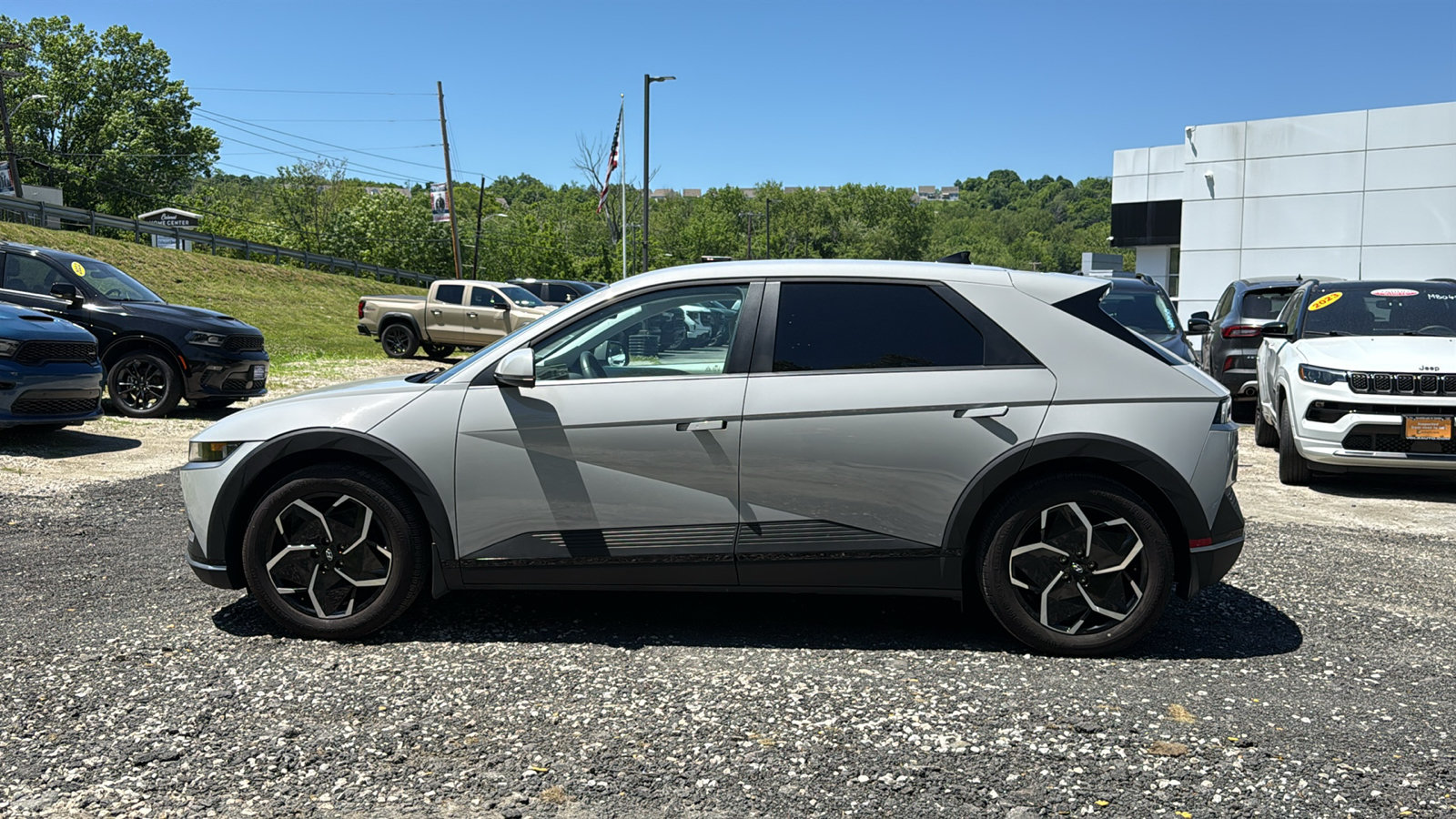 Used 2023 Hyundai Ioniq 5 SEL AWD/4WD image 4
