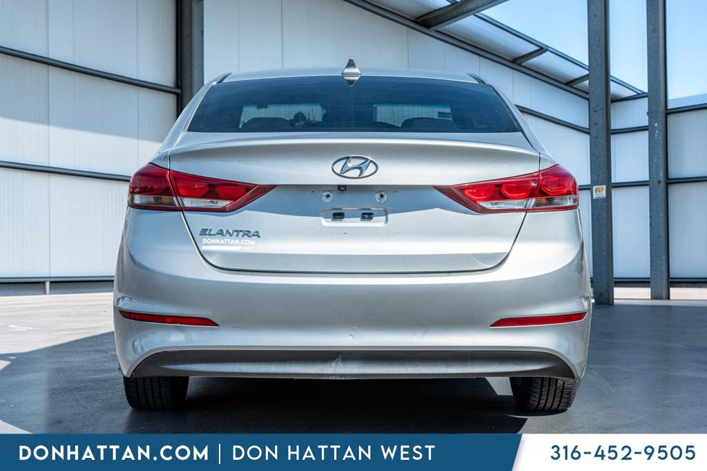 Used 2018 Hyundai Elantra SEL image 28