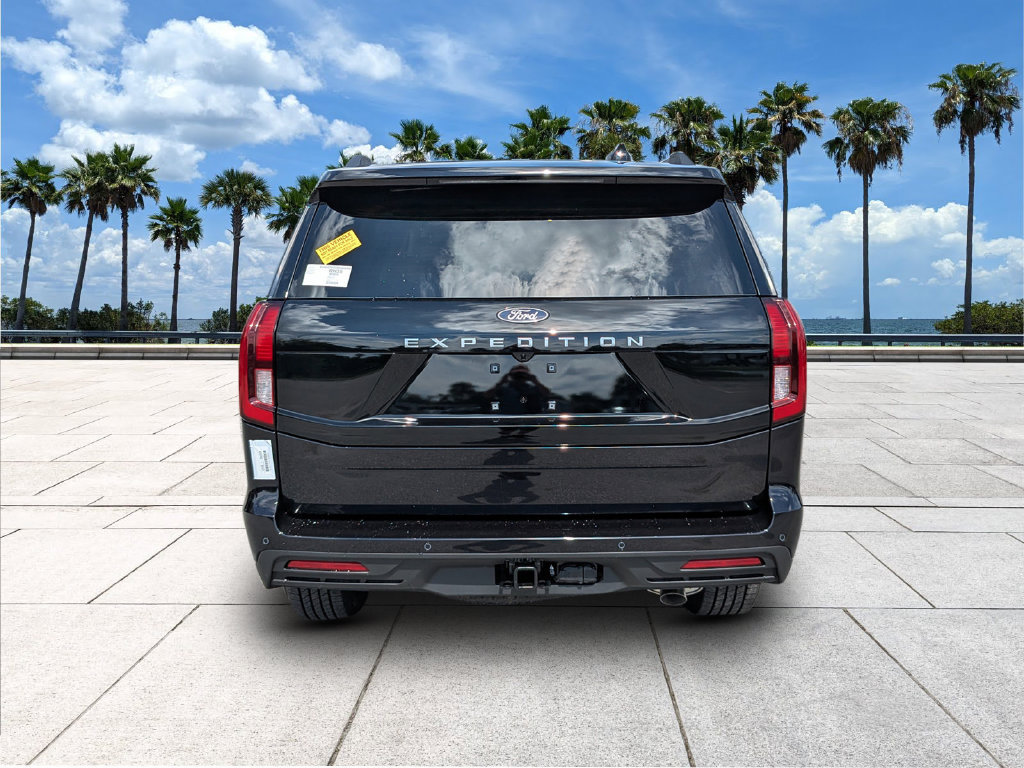 New 2027 Ford Expedition Active RWD image 6