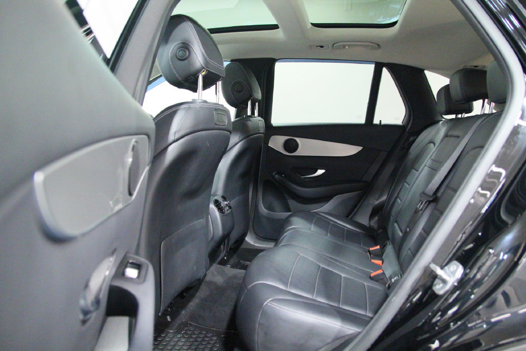 Certified 2019 Mercedes-Benz GLC 300 4MATIC image 26