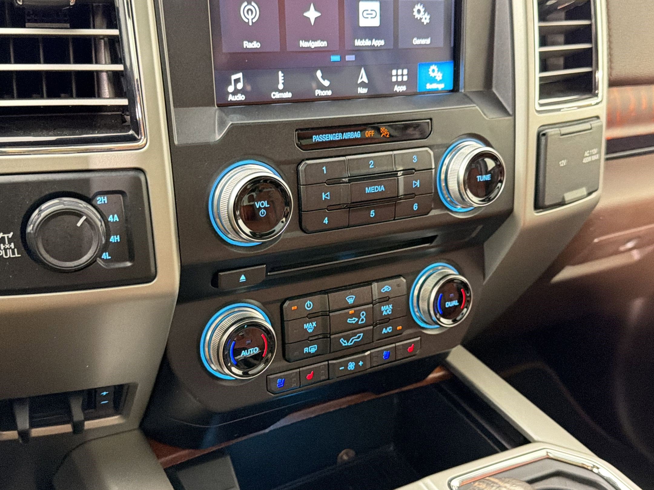 Used 2018 Ford F150 King Ranch w/ Equipment Group 601A Luxury image 25