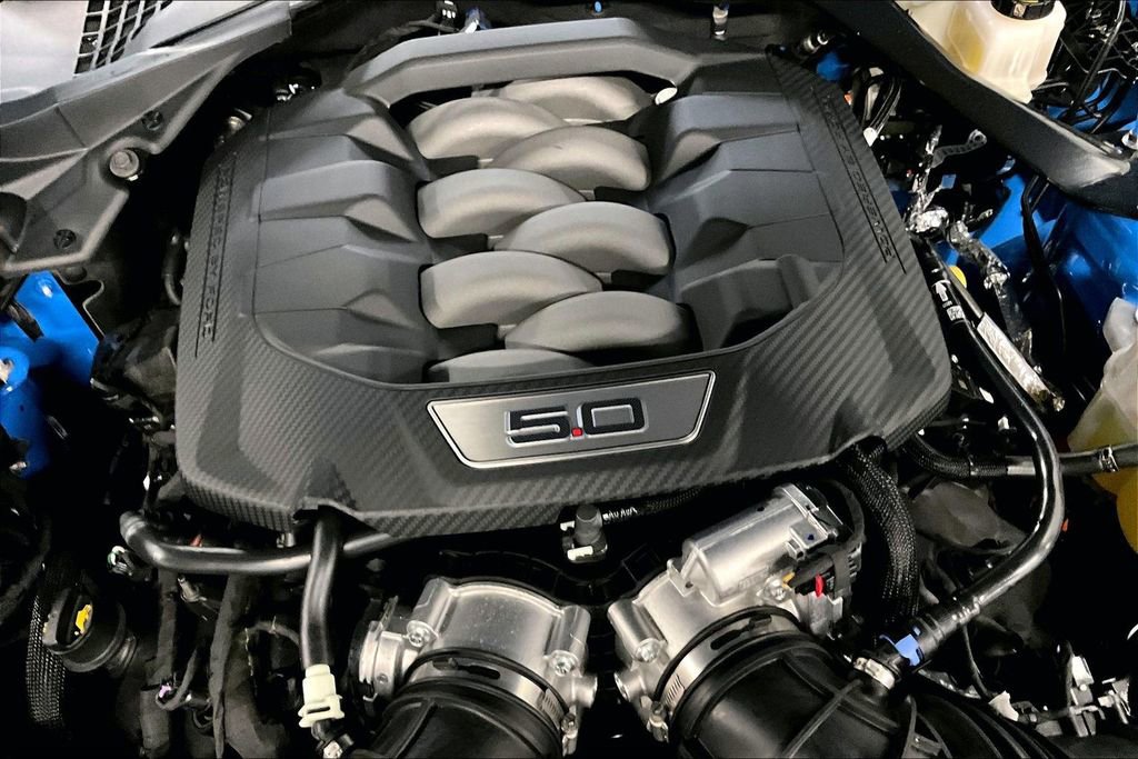 Used 2025 Ford Mustang GT Premium image 32