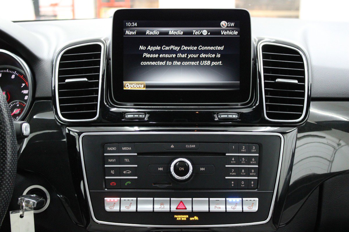 Used 2018 Mercedes-Benz GLE 350 4MATIC image 32