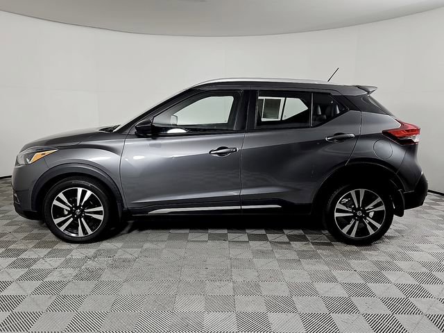 Used 2020 Nissan Kicks SR w/ SR Premium Package FWD image 7