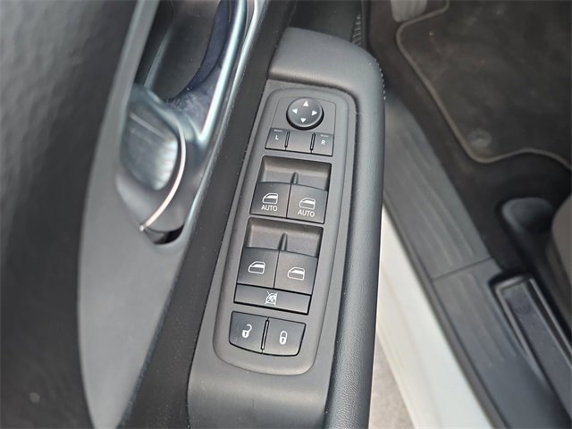 Certified 2024 Chrysler Pacifica Touring image 15