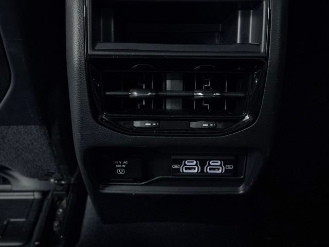Certified 2025 Jeep Grand Cherokee Altitude AWD/4WD image 20