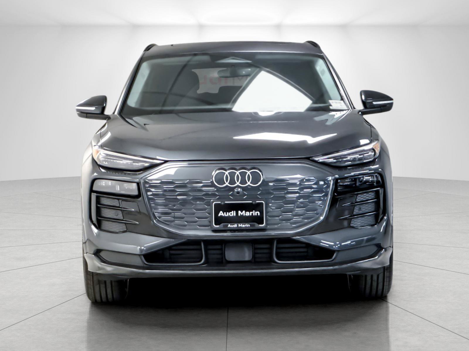 Used 2025 Audi Q6 e-tron Premium Plus AWD/4WD image 8